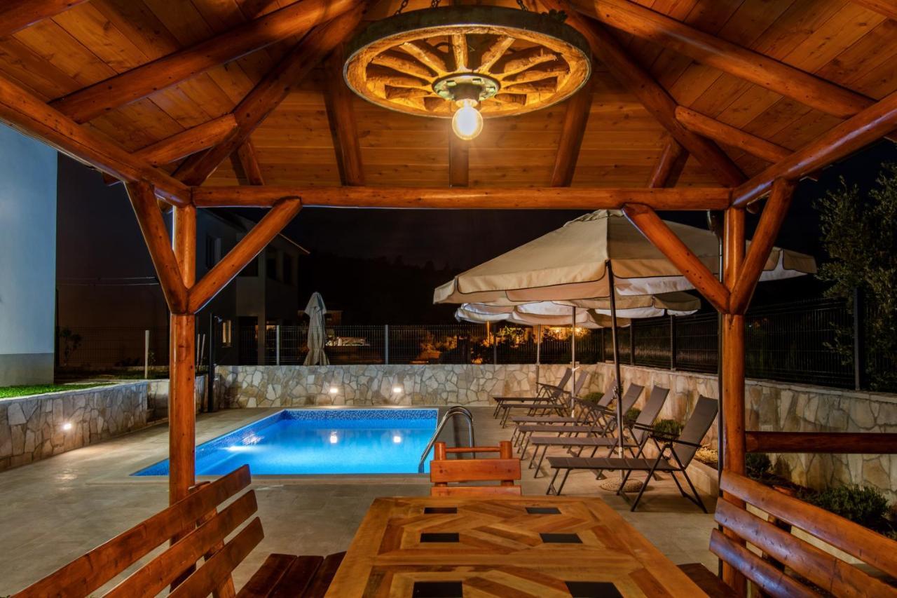 Luxury Apartments Alkar With Swimming Pool Ražanj Kültér fotó