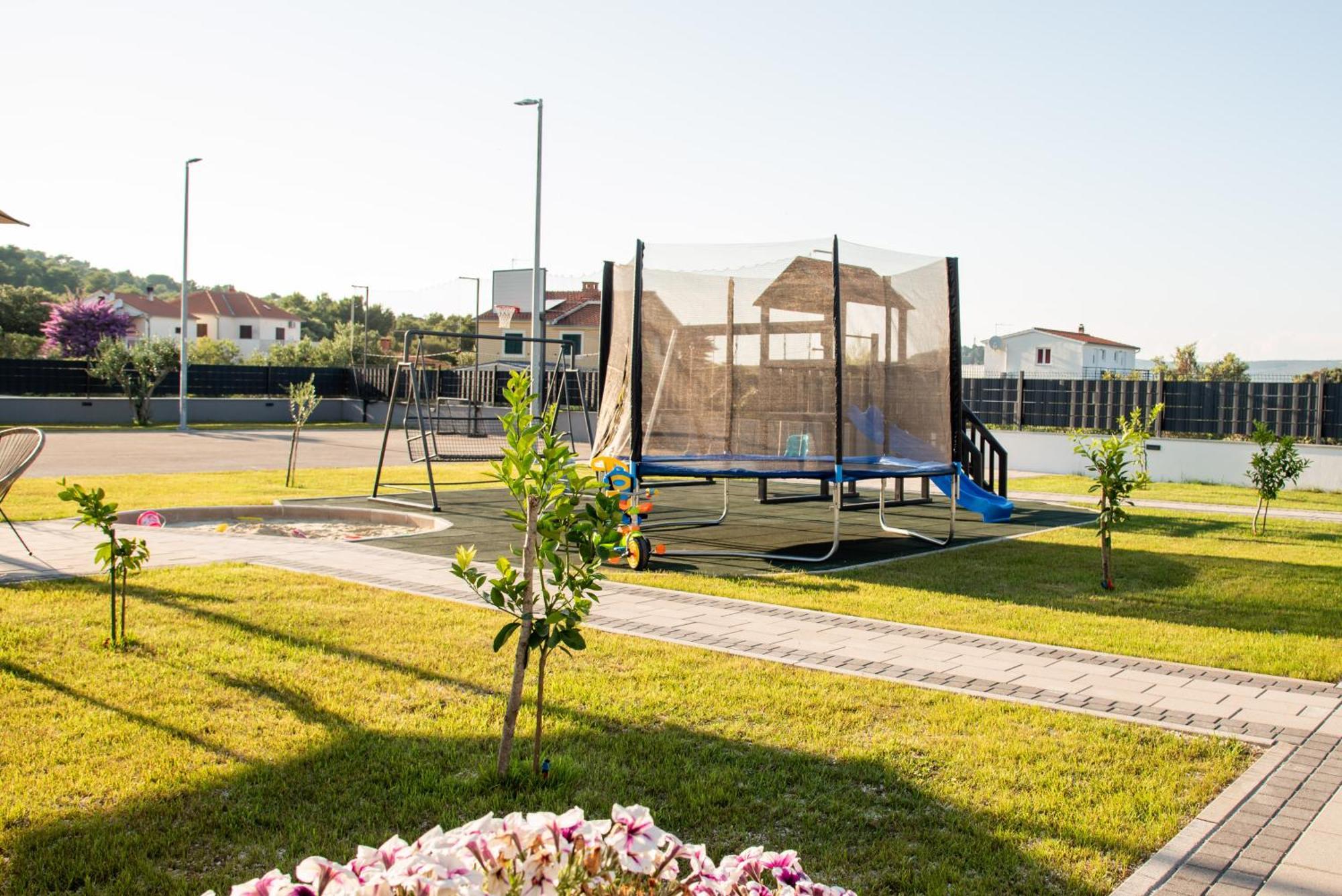 Luxury Apartments Alkar With Swimming Pool Ražanj Kültér fotó