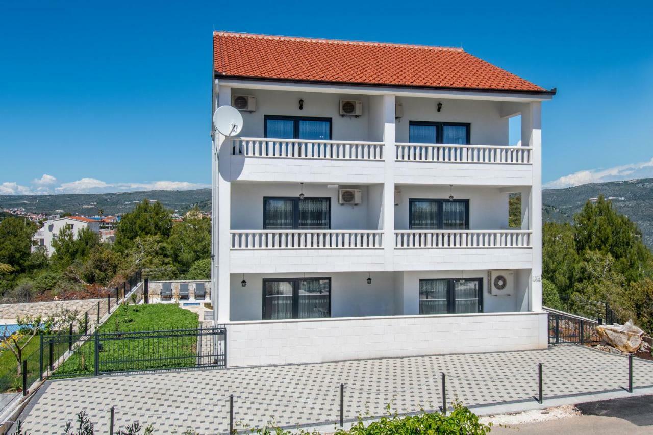 Luxury Apartments Alkar With Swimming Pool Ražanj Kültér fotó